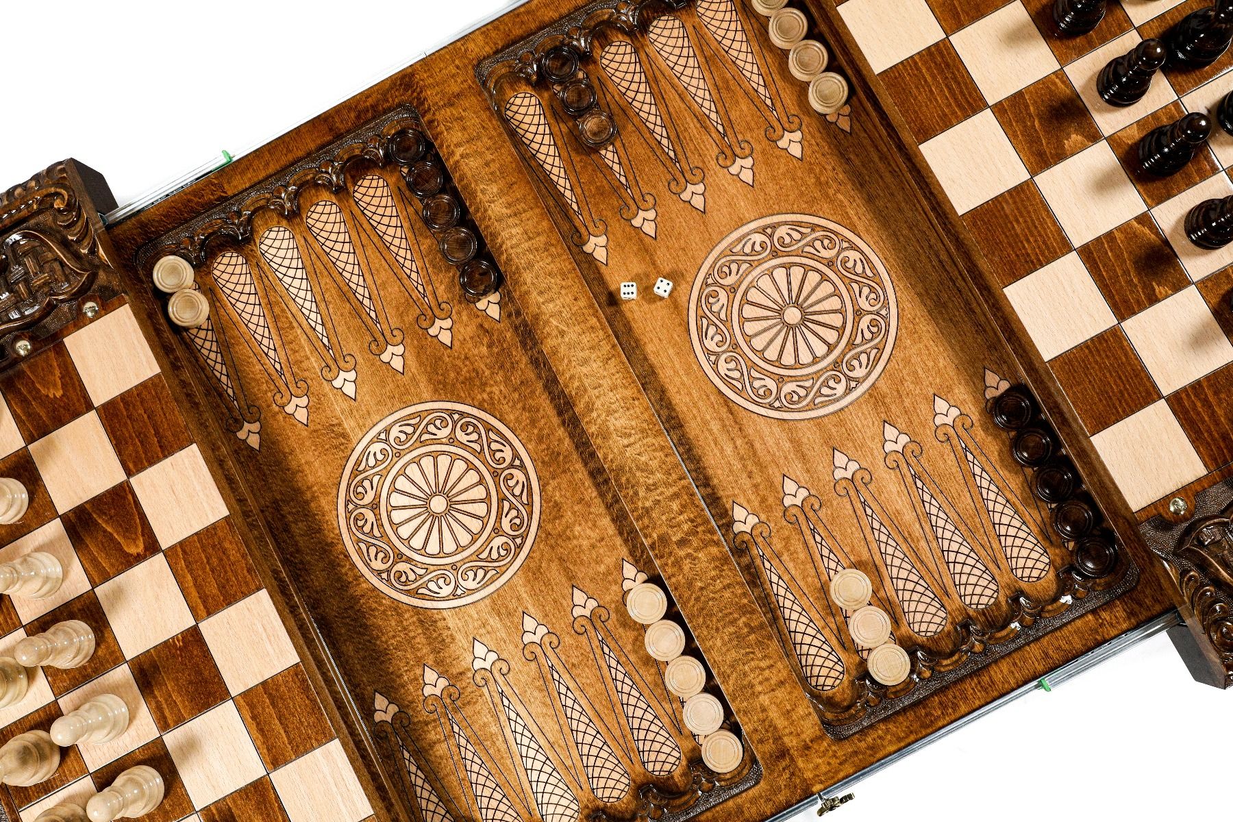 Chess-backgammon Table with copyrighted contour outline - Unumperfectus