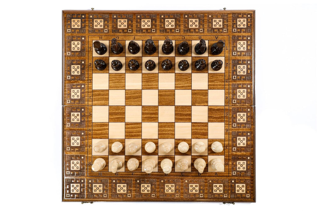 Classic Carpet Wooden Chess & Backgammon Board - Unumperfectus