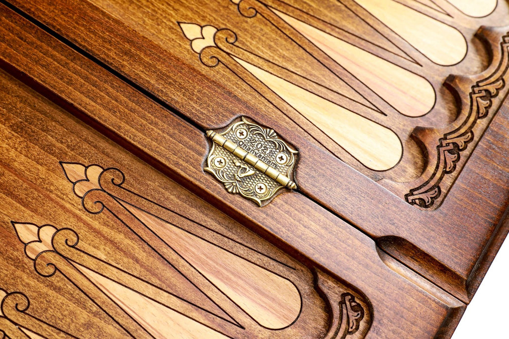 Classic Backgammon – Luxury Wooden Board Game - Unumperfectus