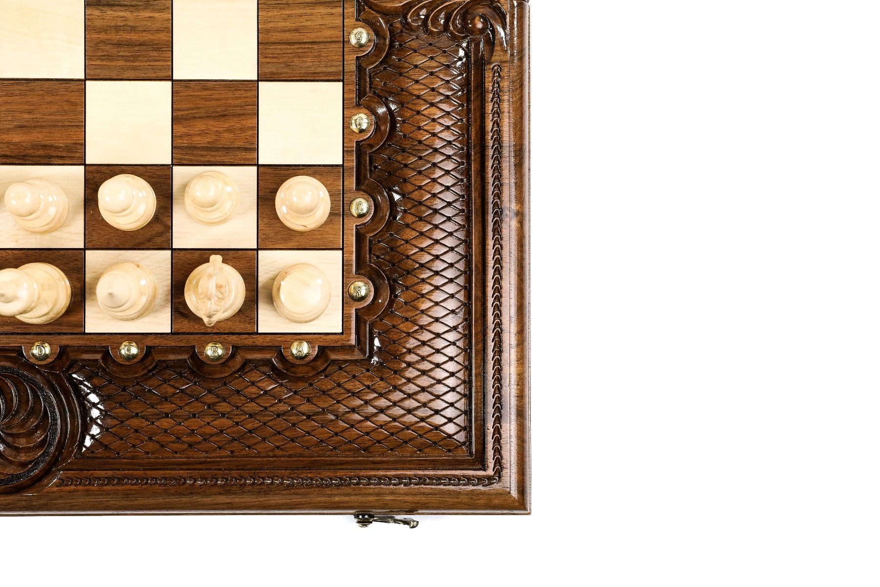 Classic Chess-backgammon - Unumperfectus