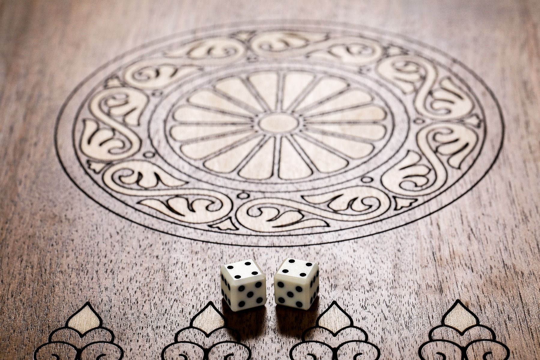 Backgammon Board - Etchmiadzin & Coat of Arms