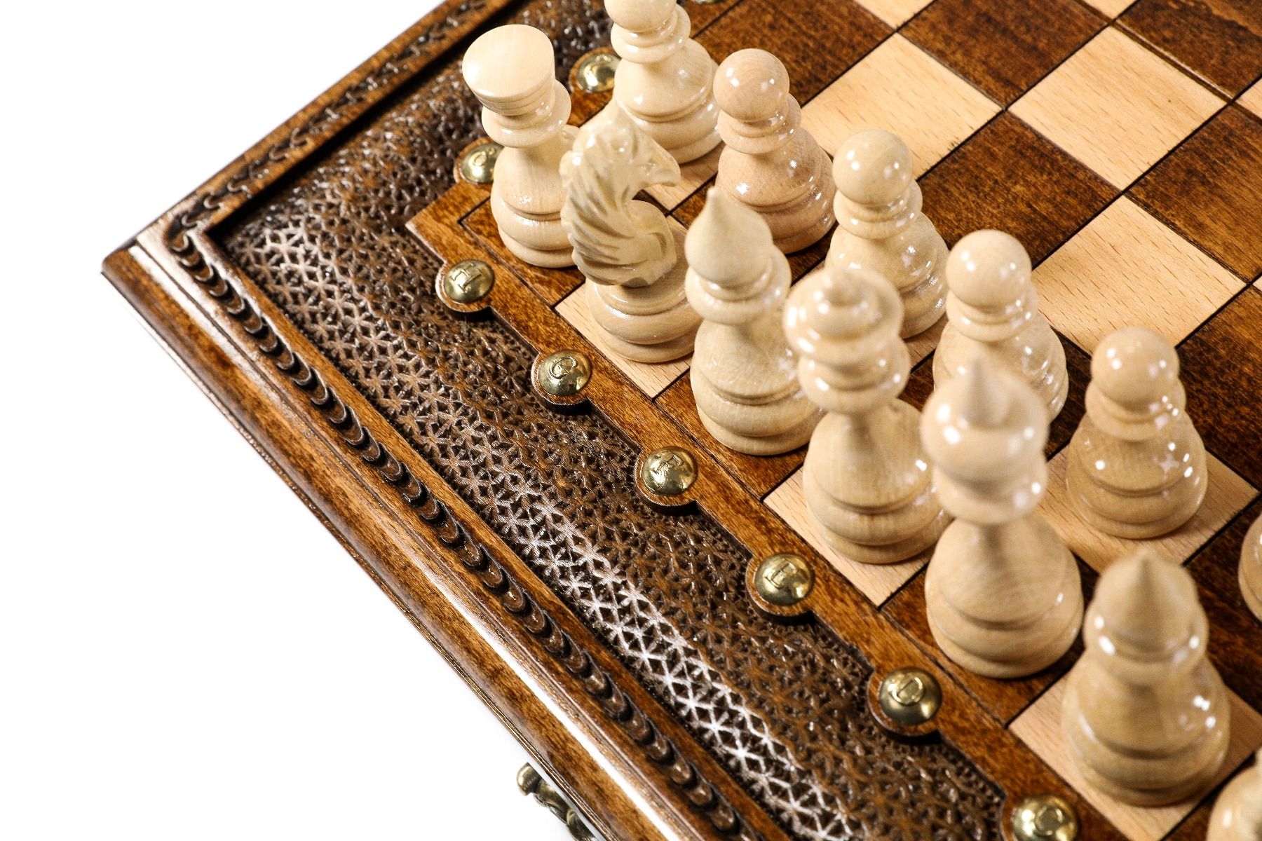 Classic 2-in-1 Wooden Chess & Backgammon Board - Unumperfectus