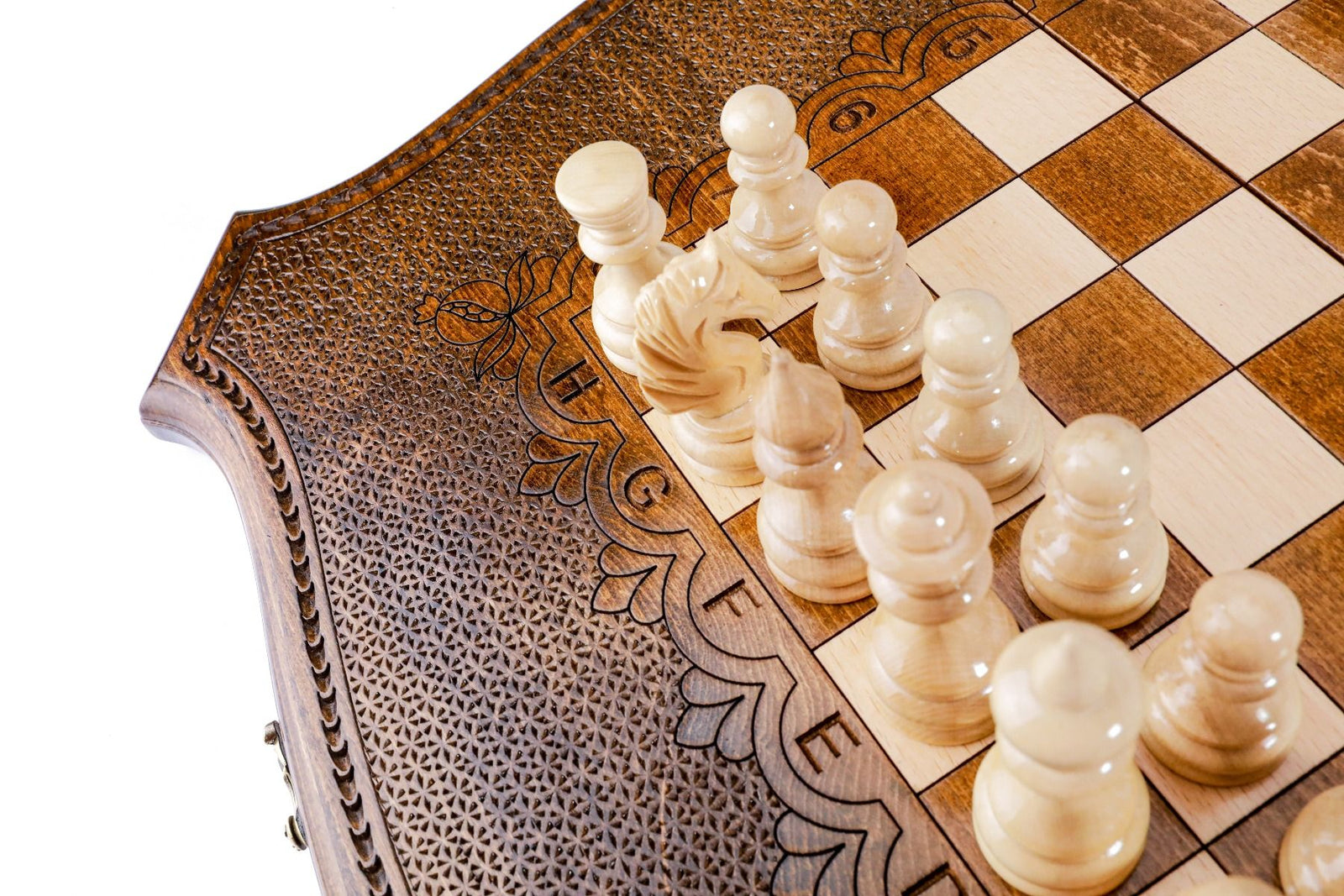 2-in-1 Wooden Chess & Backgammon Board - Unumperfectus