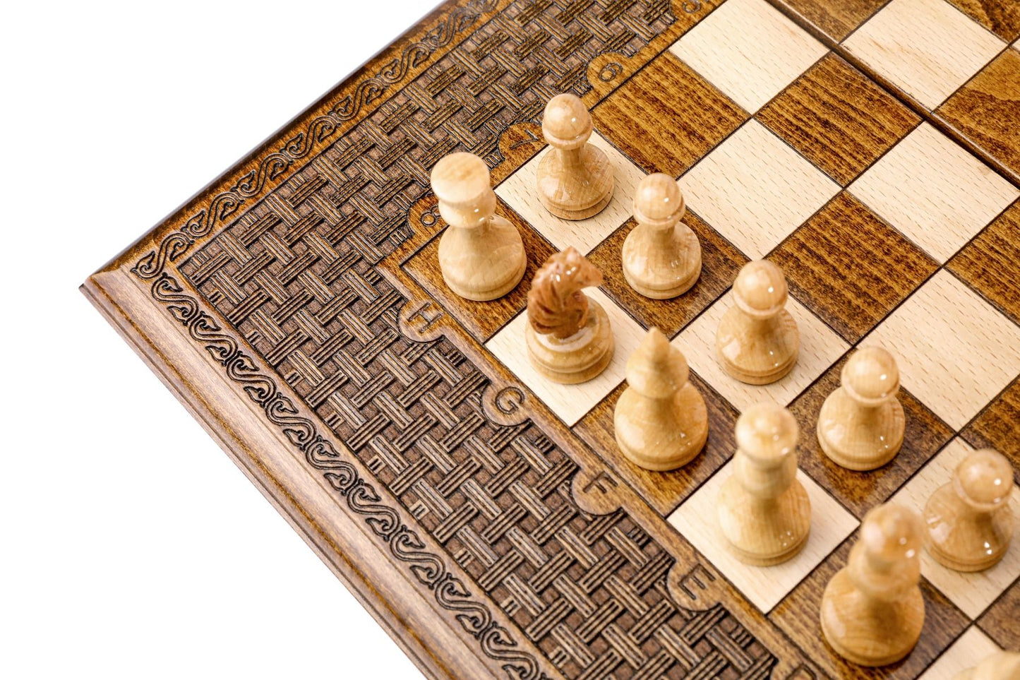 Chess-backgammon with an ornamental braid pattern classic