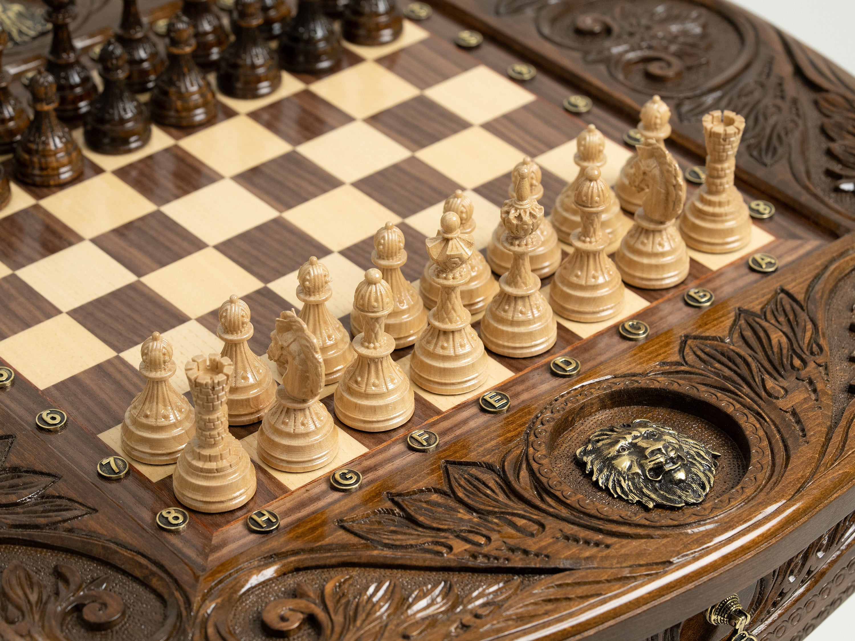 Luxurious Handcrafted Chess Table with Lion Accents and Bronze Detailing - Unumperfectus