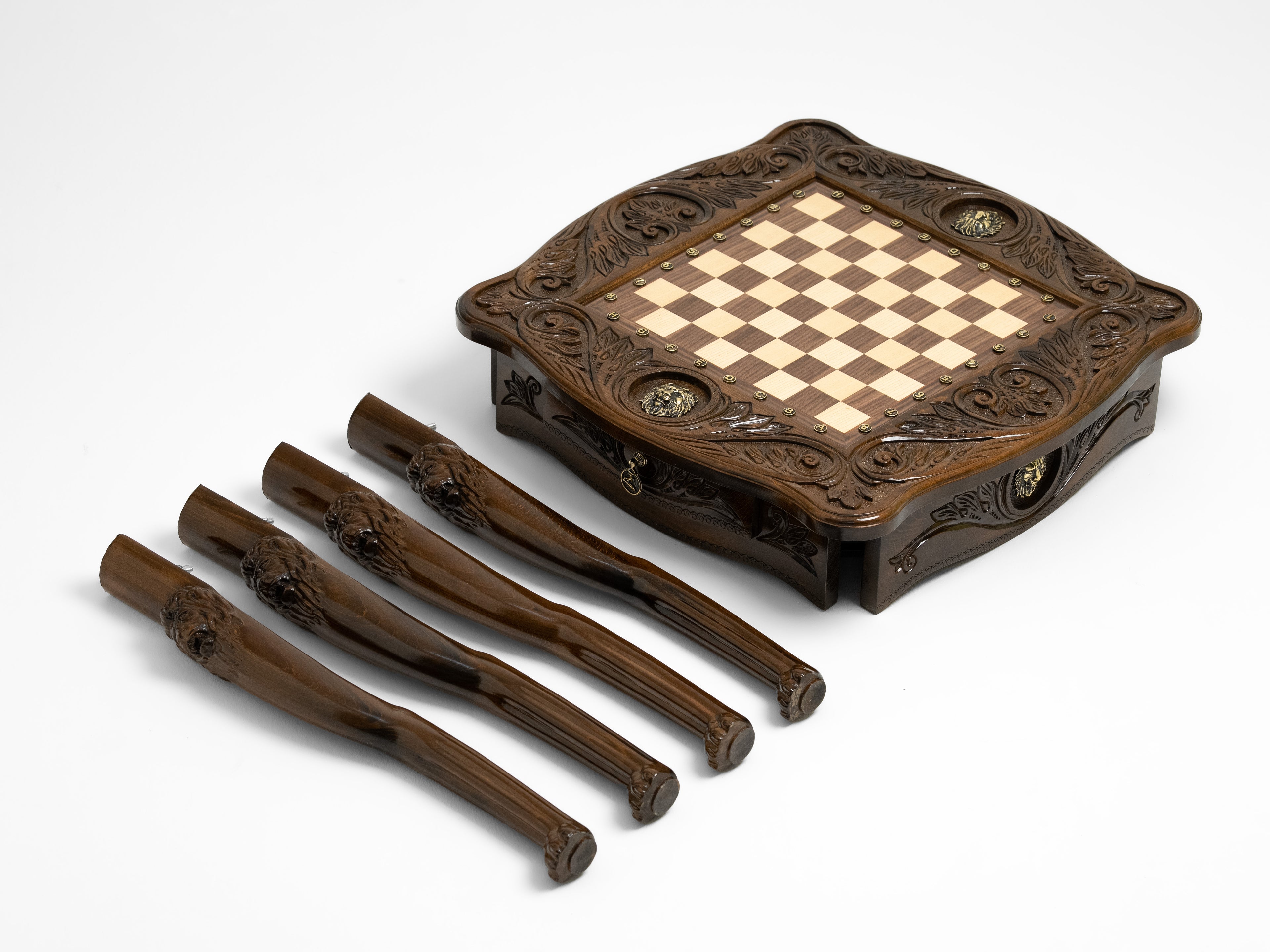 Luxurious Handcrafted Chess Table with Lion Accents and Bronze Detailing - Unumperfectus