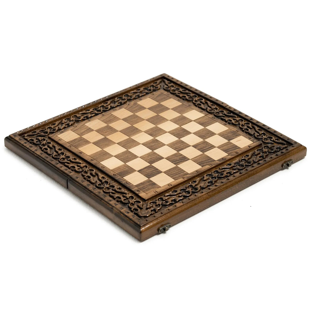 CHESS SET - Carved with Ornaments - Unumperfectus