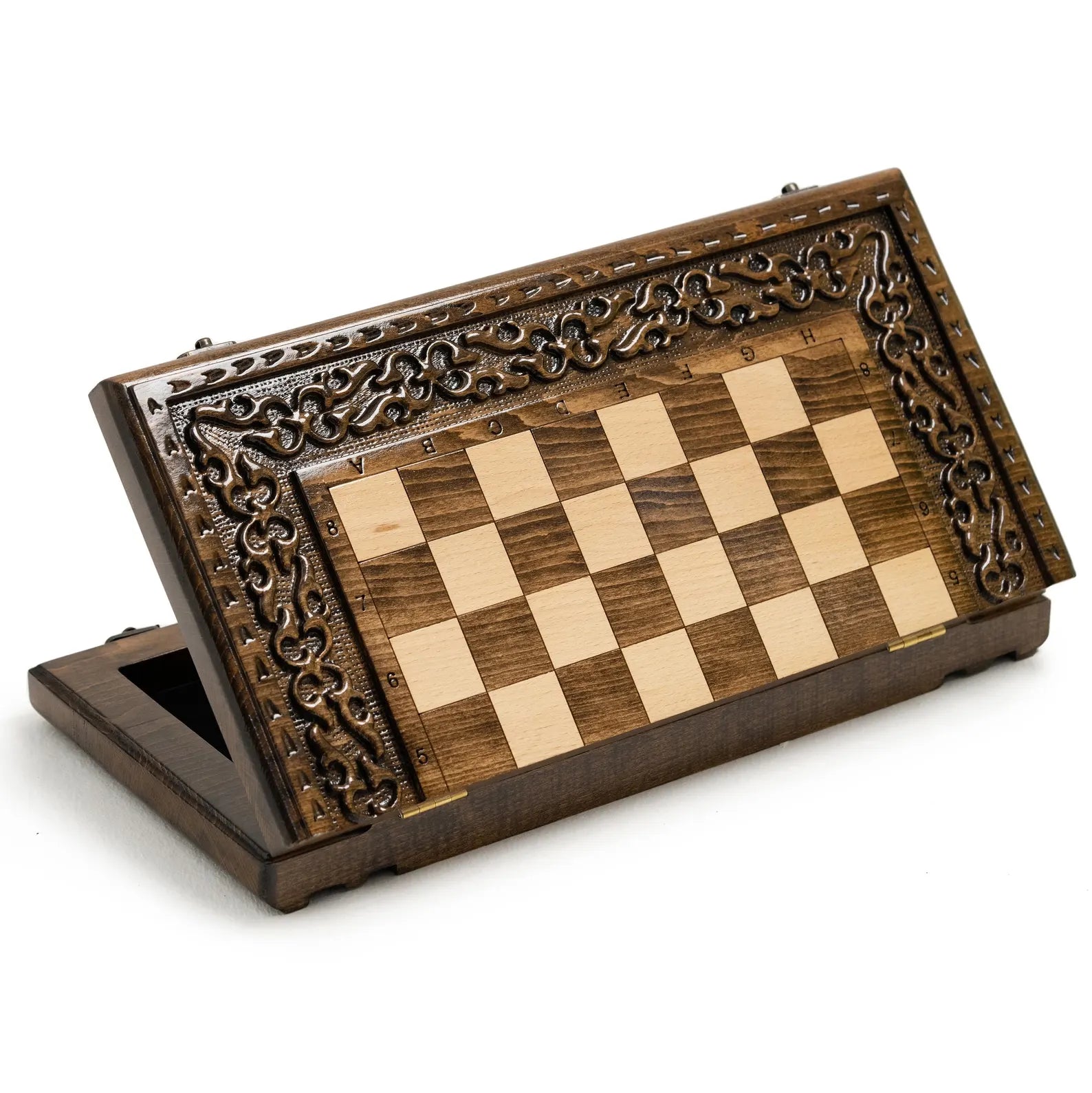 CHESS SET - Carved with Ornaments - Unumperfectus