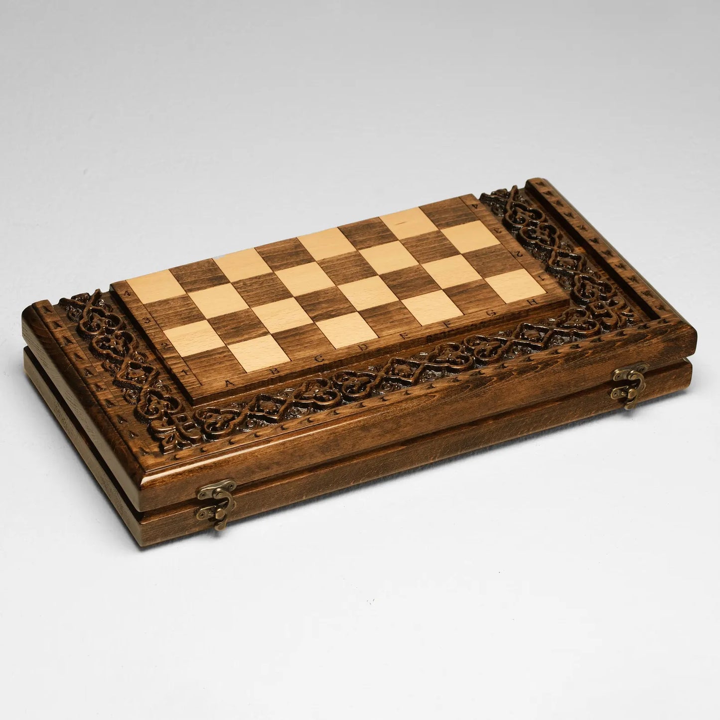 Exquisite Wooden Chess Set - Handmade Craftsmanship