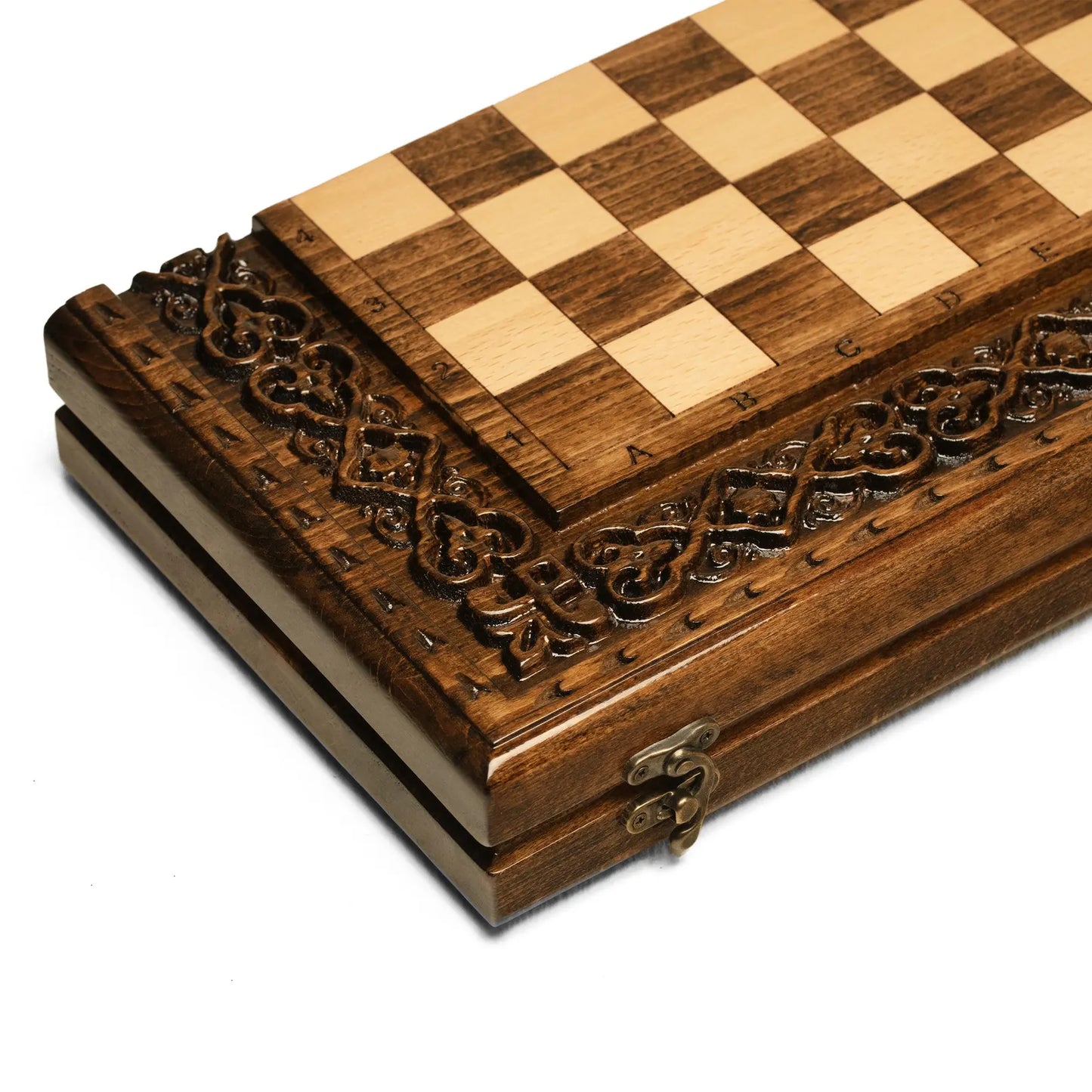 Exquisite Wooden Chess Set - Handmade Craftsmanship