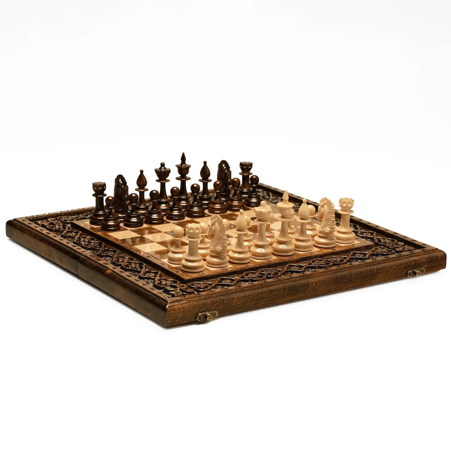 Exquisite Wooden Chess Set - Handmade Craftsmanship